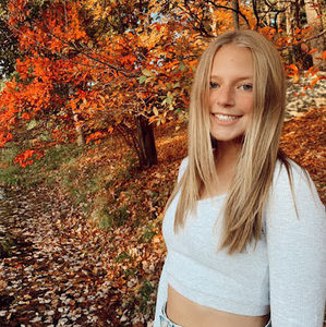 Meet your Posher, Alli